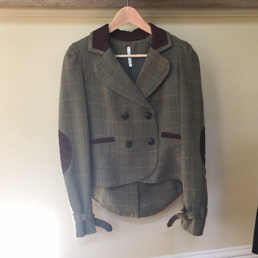 Green faux riding looking blazer. Size M
